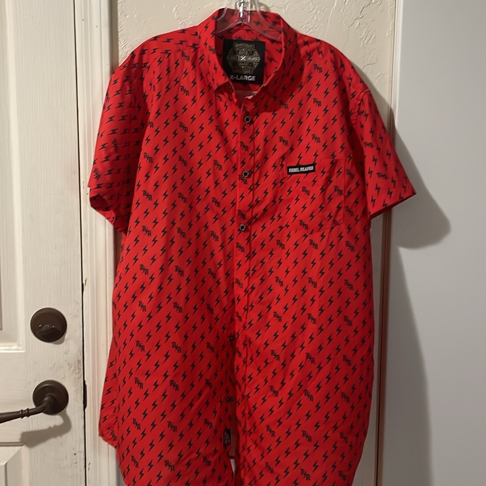 Rebel Reaper button down - Picture 4 of 4
